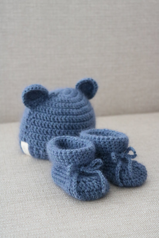 CONJUNTO GORRO E CARAPINS BEBÉ